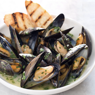 Steamed Mussels